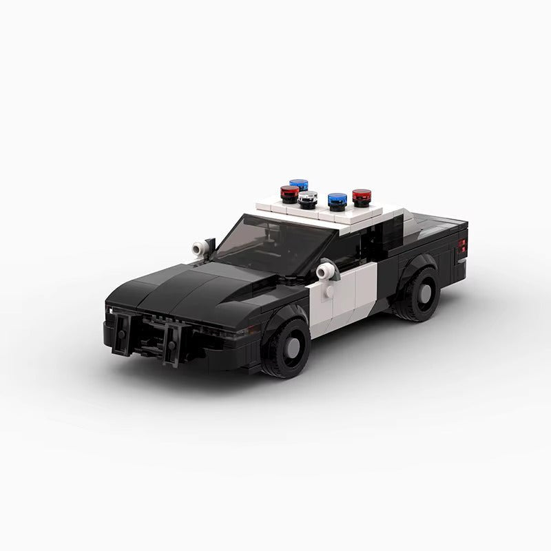 ford-crown-victoria-police-571093