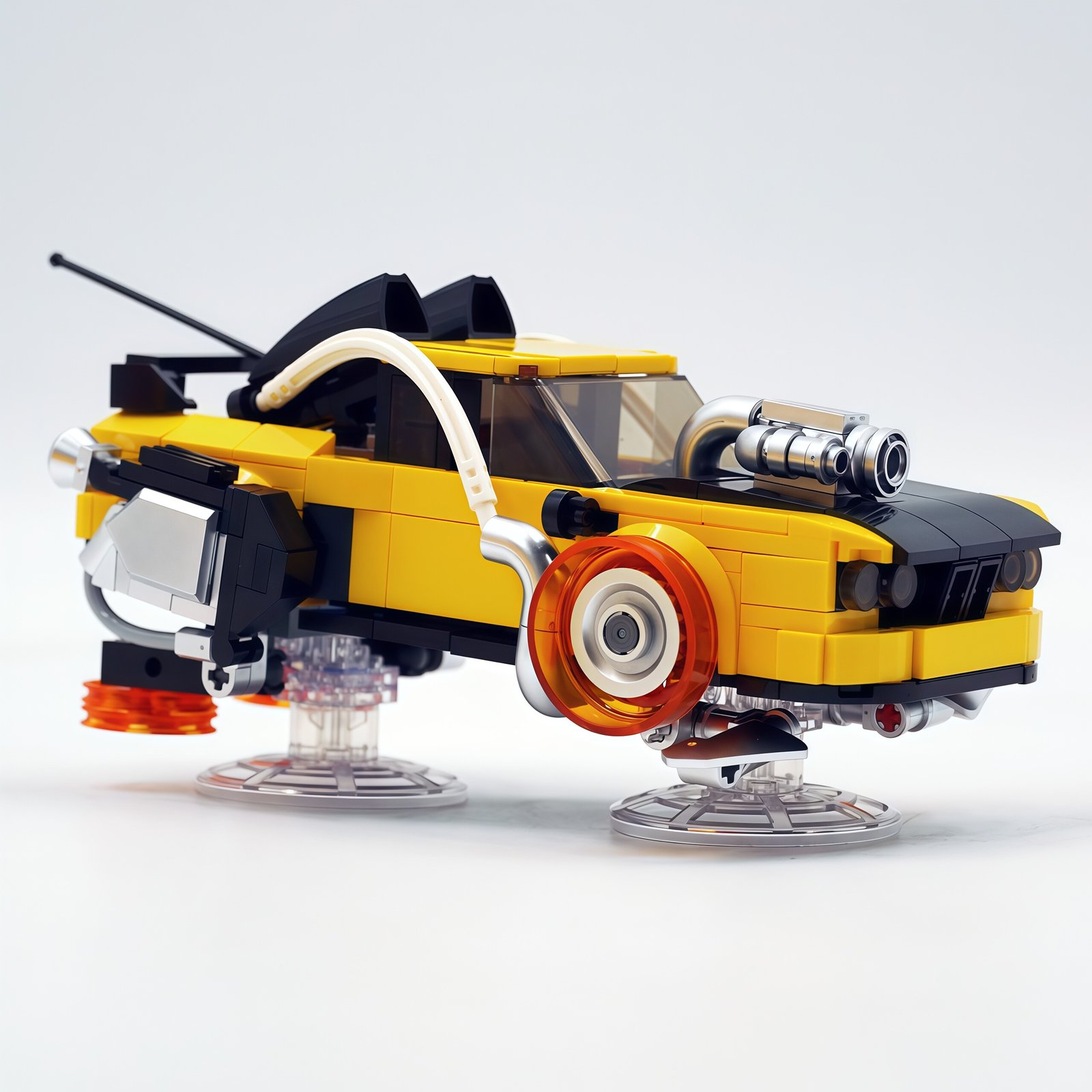 "Back to the Future" yellow lightning building block car - Image 3