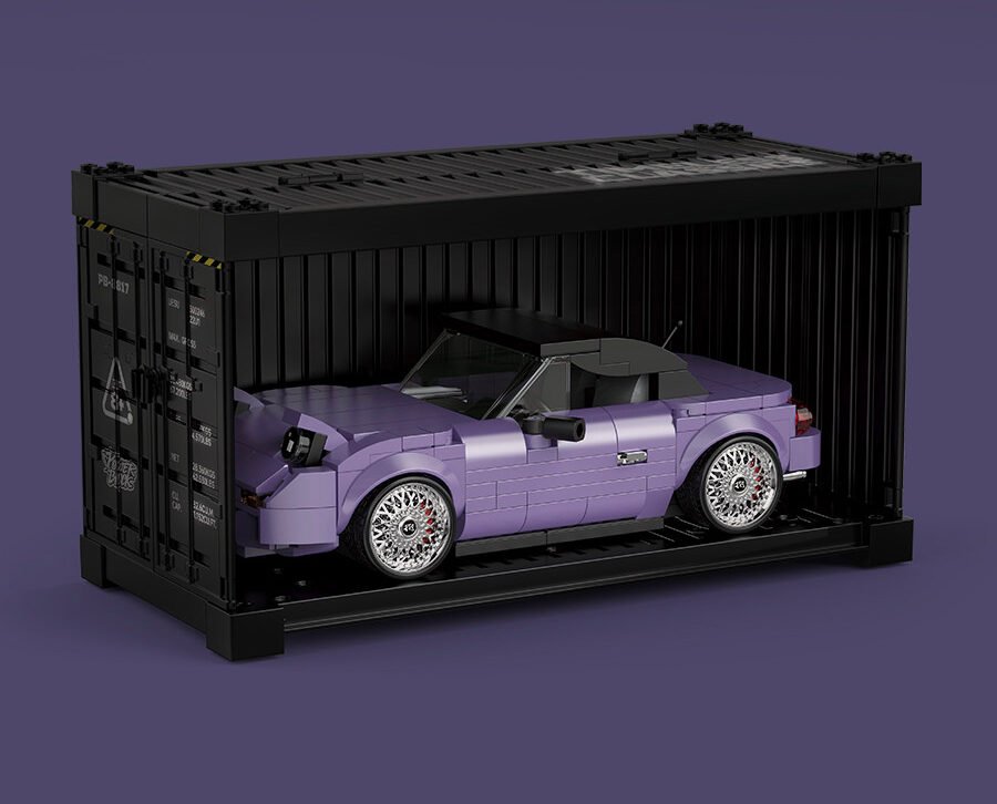 Mazda MX5 retro sports car with container box car building block toy